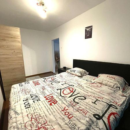 Apartament Inu Orşova 외부 사진